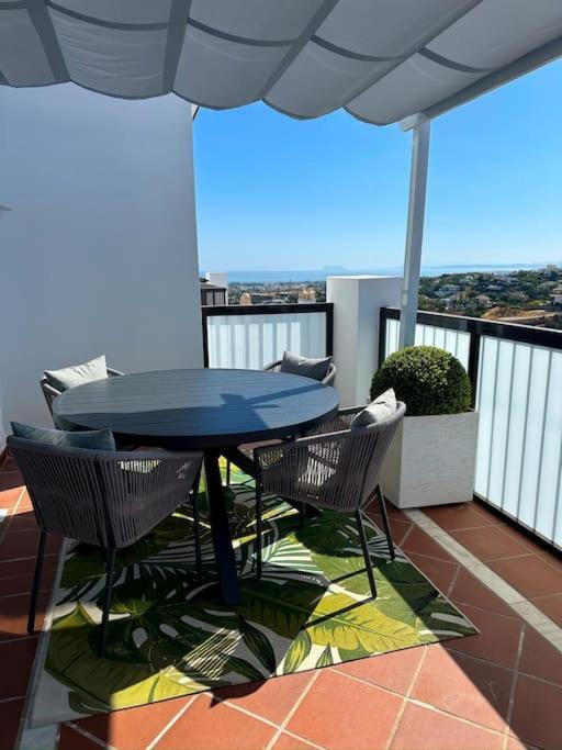 شقة Oceanview Luxury Penthouse إِستيبونا المظهر الخارجي الصورة
