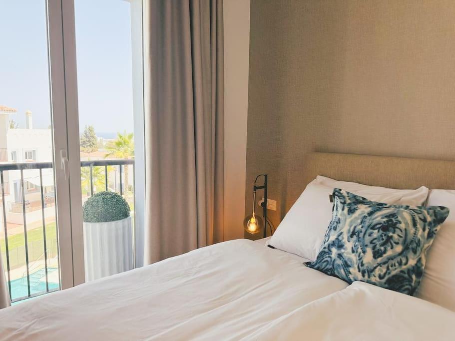 شقة Oceanview Luxury Penthouse إِستيبونا المظهر الخارجي الصورة