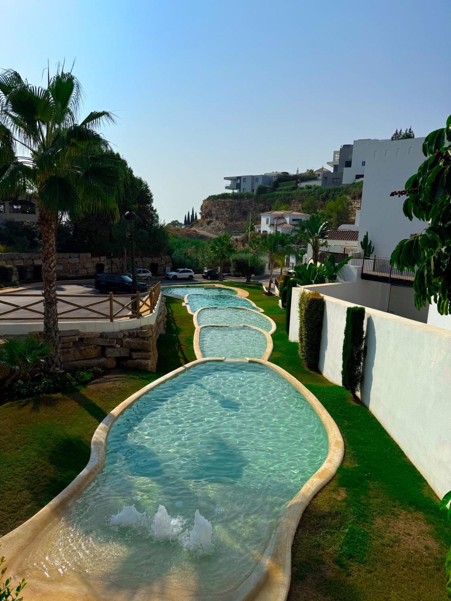 شقة Oceanview Luxury Penthouse إِستيبونا المظهر الخارجي الصورة